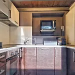 Loft Centro, 10 Min From Duomo شقة