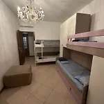 Gigli, Con Cucina In Comune E Terrazza
