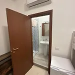Gigli, Con Cucina In Comune E Terrazza * Milano