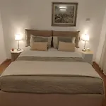 La Casa Di Sole - Corso Buenos Aires - Stazione En-suit בית הארחה 4*