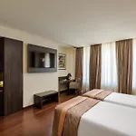 The Square Duomo - Preferred & Milan