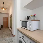 Xenia - Spacious Two-room In The Flower District Lejlighed Milano