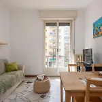 Xenia - Spacious Two-room In The Flower District Lejlighed