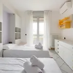 Niguarda - Pozzobonelli - Ampio E Moderno Trilocale * Milan