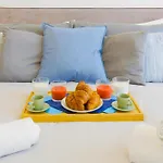 Private Luxury 5 Bedroom - Station *