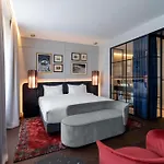 Radisson Collection Hotel, Santa Sofia Otel Milano