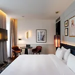 Radisson Collection Hotel, Santa Sofia 5*