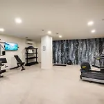 Ih Hotel 4*