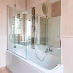 Classy Heritage Home, Center, 7 Guests ミラノ