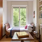 Classy Heritage Home, Center, 7 Guests アパート ミラノ