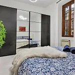 Charming And Large - 4 People - Fiera & Duomo Апартаменты Милан