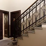 Vivimihome - Alexander Lägenhet Milano