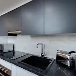 Vivimihome - Alexander *