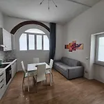 Navigli Stylish Underground Nearby For 4 Guests