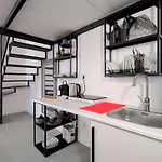 Suity L Pisacane 53