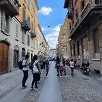 Il Melograno Sul Naviglio * Milano