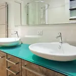 Just Urban - Modern And Exclusive - 20 Min From Duomo アパート ミラノ