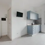 Bocconi - Palmieri - Monolocale Con Cucina Διαμέρισμα Μιλάνο