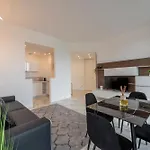 Royal - Duomo Santo Stefano Apartman Milánó