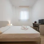 Casa Sforza Fondazione Prada Mailand