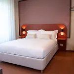 Ca Bela - Susa 3* Mailand