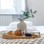 شقة Roomy Flat With Garage - Porta Romana *