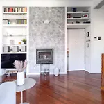 Roomy Flat With Garage - Porta Romana * ميلان