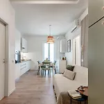 Stayeasy Sauli1 - 2 Bedrooms, 2 Baths Next To Pasteur Metro *