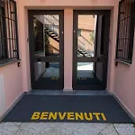 La Casa Sul Naviglio Di Debora Appartamento Milano