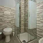 Design White Loft - 15 Minutes Walk From Station