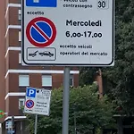 Apartman Dipinta Di Blu
