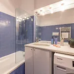 Royal Luxury P.zza Della Repubblica アパートホテル 3*
