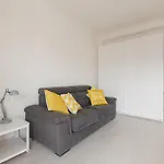 Iulm Cosy * ميلان