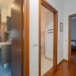 Xenia - Renovated Two-room In Fiera Area