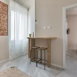 Stylish Studio, Skyline View, Modern Amenities アパート ミラノ