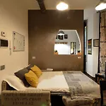 アパート Deluxe Stile Industrial Centro Milano, Potente Wi-fi, 3 Linee Metropolitane- Collegato Direttamente Con Aeroporto Di Malpensa E Rho Fiera In 10 Minuti *