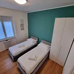 Maragda House Linate - Duomo- San Babila Μιλάνο