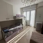 Gigli, Con Cucina In Comune E Terrazza Konukevi Milano