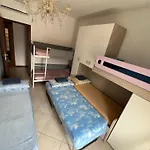Gigli, Con Cucina In Comune E Terrazza Konukevi *