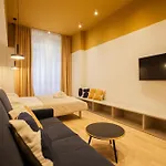 Hotel Cvm 19