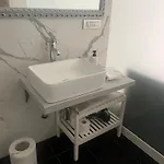 Private Garden Apartment, Navigli, 24h Security Apartment Milan
