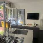 Private Garden Apartment, Navigli, 24h Security * Milan