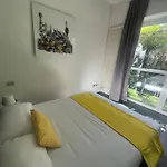 Private Garden Apartment, Navigli, 24h Security Apartment