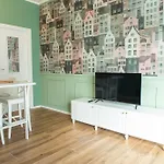 Elegant Flat - Few Minutes To Duomo & Prada ميلان