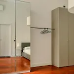 Chic Joivy Flats In The Centre Apartment
