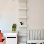 Chic Joivy Flats In The Centre Apartment