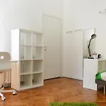 Chic Joivy Flats In The Centre Apartment Milan