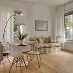 아파트 Joivy Stylish Near Pinacoteca Brera *