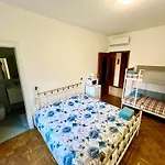 Gigli, Con Cucina In Comune E Terrazza Konukevi *