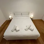 Elegante Ed Accogliente Apartment *